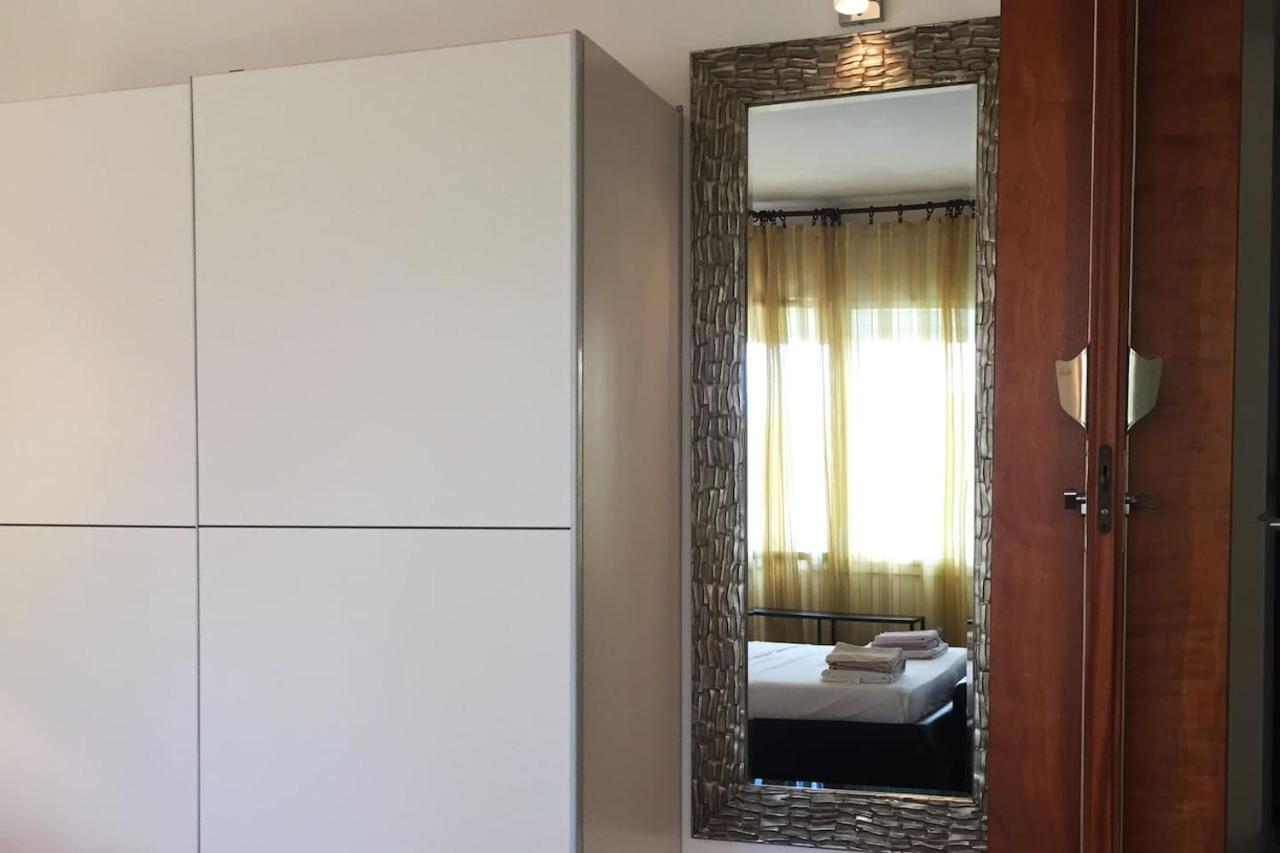 Domic ,Two Bedrooms Whit Large Terrace Нивице Екстериор снимка